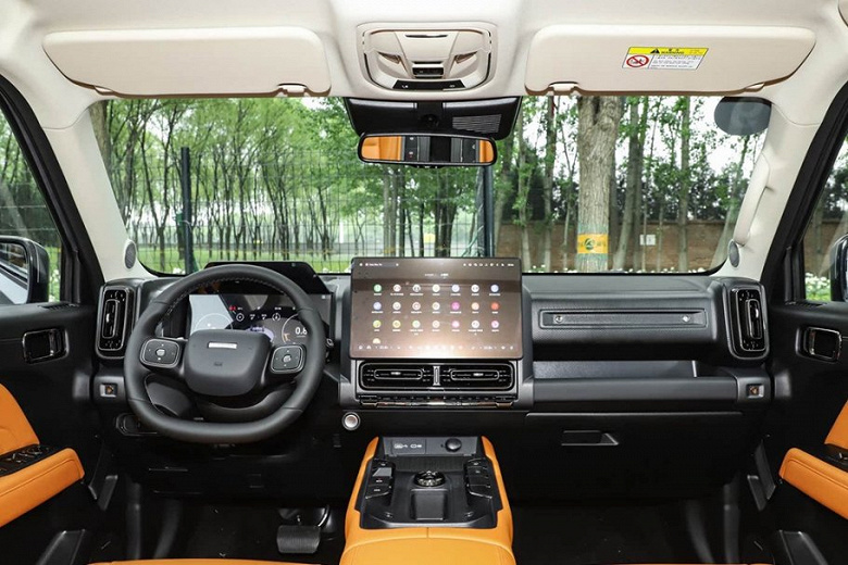 Новейший полноприводный Haval с мощным ДВС, без гибрида и электромобиля в линейке. Перед началом продаж Haval Raptor новинку показали вживую