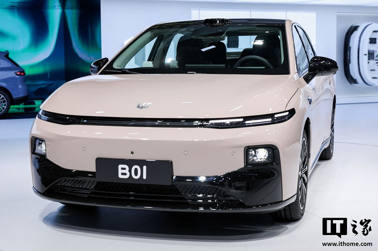 Просторная и отлично оснащенная машина для тех, кому нужно ездить много и дешево. Leapmotor B01 стоит всего 14,8 тыс. долларов