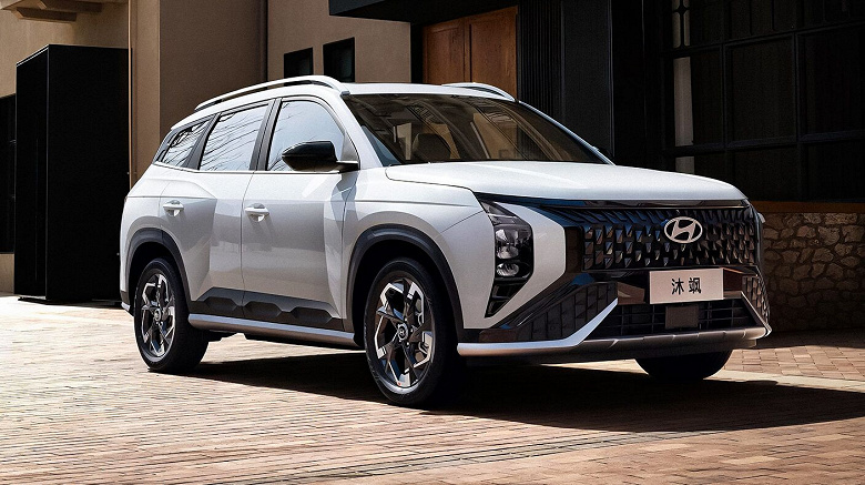 Не берут? Кроссовер Hyundai Mufasa с 6-ступенчатым «автоматом» и 160-сильным мотором подешевел в России до 1,85 млн рублей