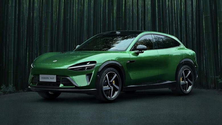 Новейший автомобиль Xiaomi YU7 можно заказать в России за пару дней до премьеры