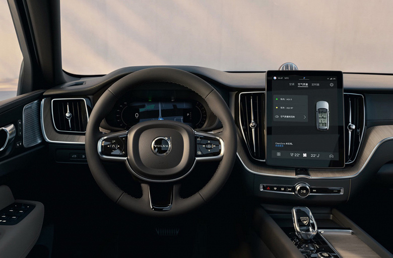 Представлен Volvo XC60 2026, объявлены цены