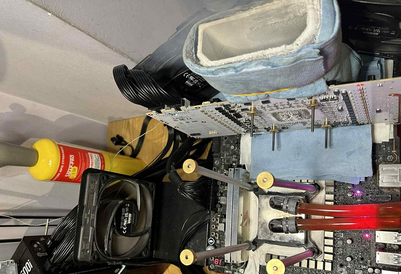 1200 Вт для RTX 5090 позволяют достичь частоты GPU более 3600 МГц. Специальная версия Galax RTX 5090D HOF установила новый рекорд 