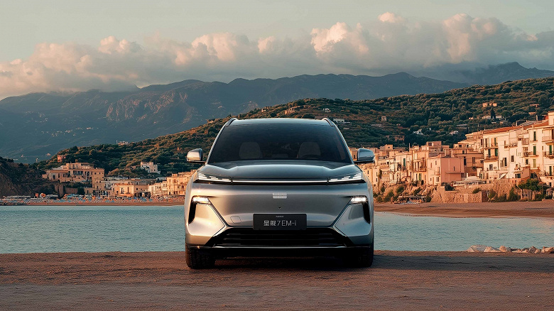 В Россию официально везут Geely с запасом хода почти 1000 км. Это новая версия уже представленного у нас Geely Galaxy EX5