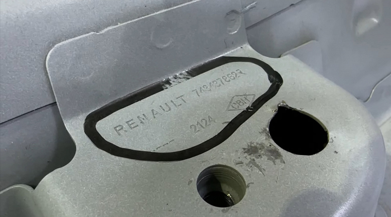 Откуда надписи Renault на кузовных панелях Lada Iskra? Главный редактор &laquo;За рулем&raquo; все объяснил