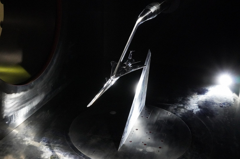 NASA и Япония проверили «тихий» сверхзвук масштабной модели сверхзвукового самолёта X-59