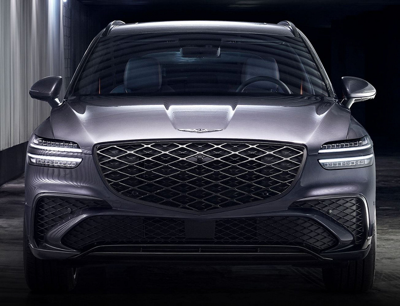 Премиум-Hyundai как альтернатива BMW X3 и Mercedes-Benz GLC. В Россию привезли обновленный Genesis GV70 2025 — от 8,3 млн рублей