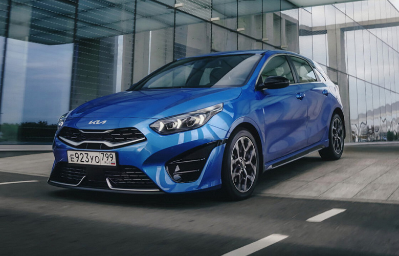 У дилеров вновь появились Kia Ceed российской сборки: &laquo;автомат&raquo; и гарантия 5 лет &mdash; за 2,7 млн рублей