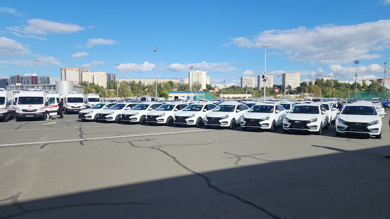 Вот кто покупает Lada Aura: 80 машин отправили в Татарстан для госслужащих