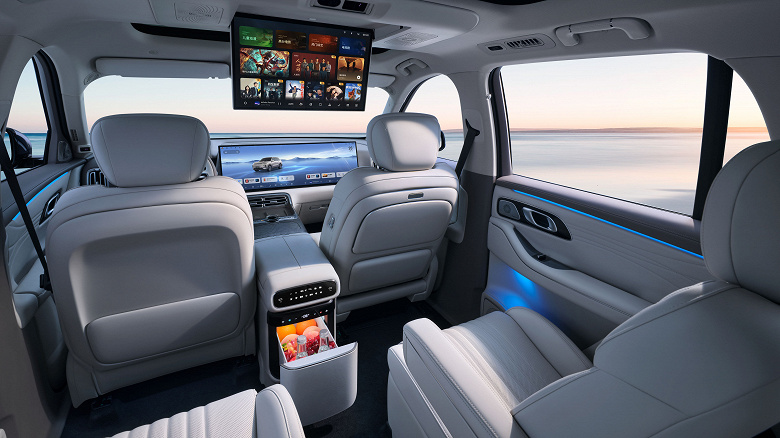 Мощный гибридный внедорожник — за копейки. Представлен 6-местный Geely Galaxy M9, он готов отправить Li Auto на свалку истории