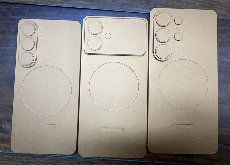 Samsung скопировала iPhone 17 Pro? Фото макетов демонстрирует дизайн Samsung Galaxy S26 Pro, Galaxy S26 Edge и Galaxy S26 Ultra