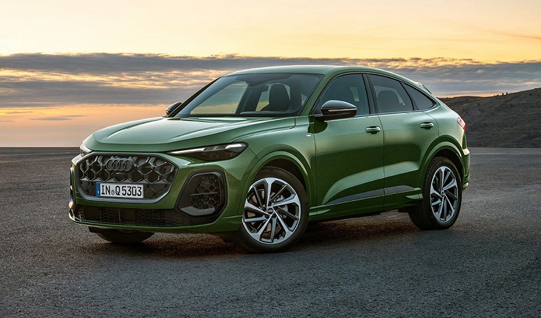 Совершенно новый Audi Q5 Sportback добрался до крупного российского дилера: купе-кроссовер с полным приводом за 9,5 млн рублей