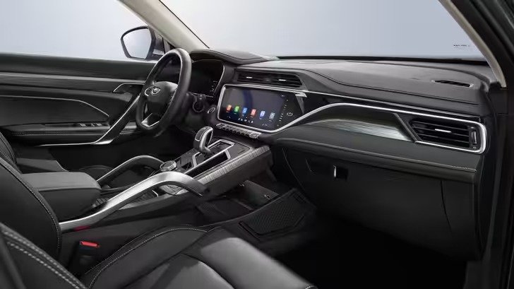 Belgee снова подняла цены в России: полноприводный X70 подорожал