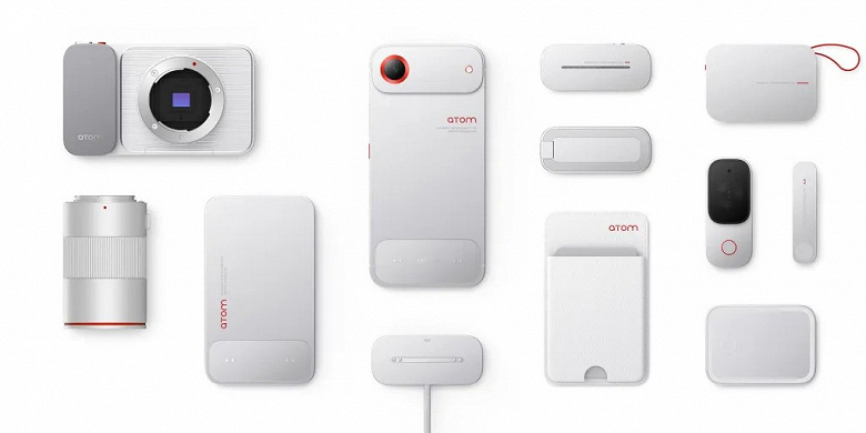 Motorola сделала это ещё 10 лет назад. Tecno показала концепт очень тонкого модульного смартфона-конструктора