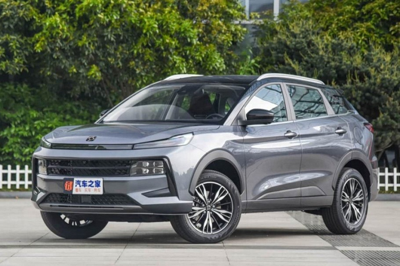 JAC JS6 в Казахстане подешевел до 9,59 млн тенге (около 1,5 млн рублей)