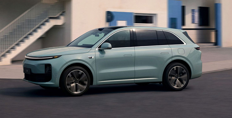 В Белоруссии устроили большую распродажу Li Auto: Li Auto L6 — всего 146 тыс. BYN (3,9 млн рублей), топовый Li Auto L9 — 279 тыс. BYN (7,5 млн рублей)