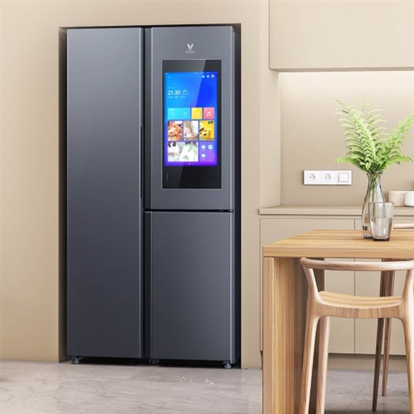Xiaomi представила трехкамерный холодильник за $800 со встроенным 21-дюймовым экраном