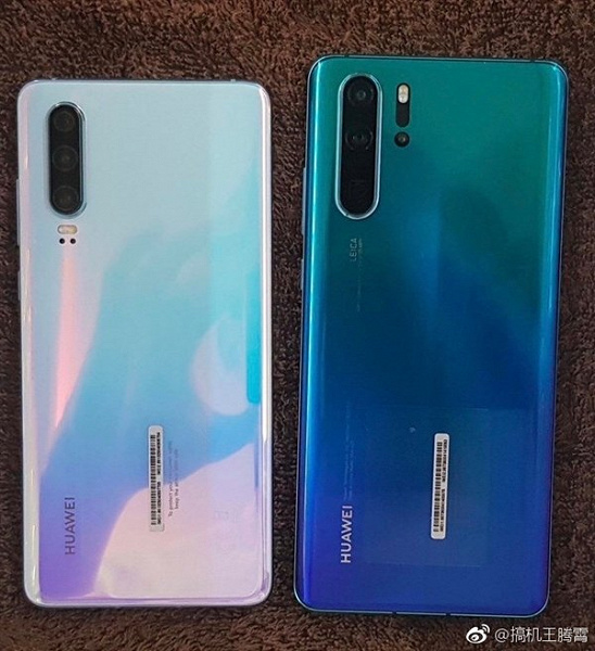 Смартфоны Huawei P30 и P30 Pro позируют на общем фото накануне анонса