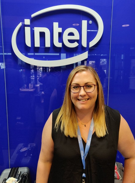 Intel переманила к себе очередного специалиста AMD