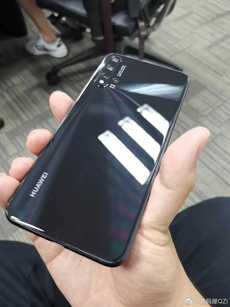 Huawei Nova 5 получит новую SoC Kirin 810. Живые фото