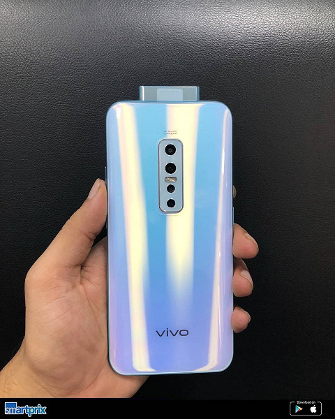 Фотогалерея дня: смартфон Vivo V17 Pro с шестью камерами