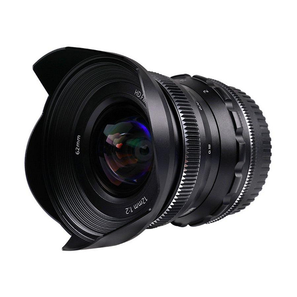 Объектив Pergear 12mm f/2 формата APS-C выпускается в вариантах с креплениями Sony E, Fujifilm X, Nikon F и M4/3