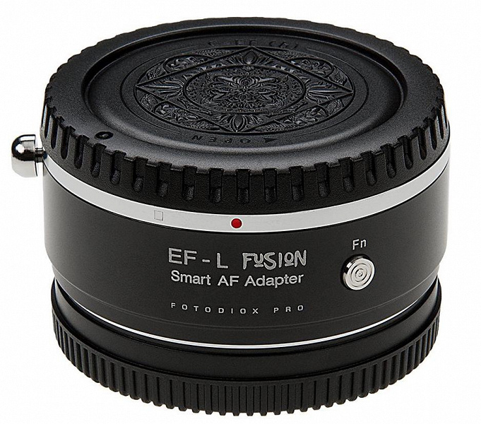 Адаптер Fotodiox Pro EF-L Fusion Smart AF Adapter позволяет ставить объективы Canon EF и EF-S на камеры с креплением Leica L