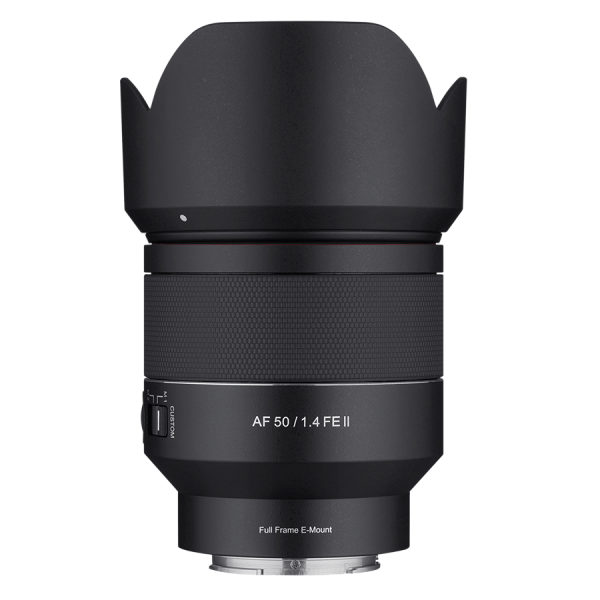 Samyang AF 50mm F1.4 FE Series II is named the lightest and smallest lens in its category. Samyang AF 50mm F1.4 FE Series II is named the lightest and smallest lens in its category.
