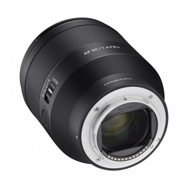 Samyang AF 50mm F1.4 FE Series II is named the lightest and smallest lens in its category.