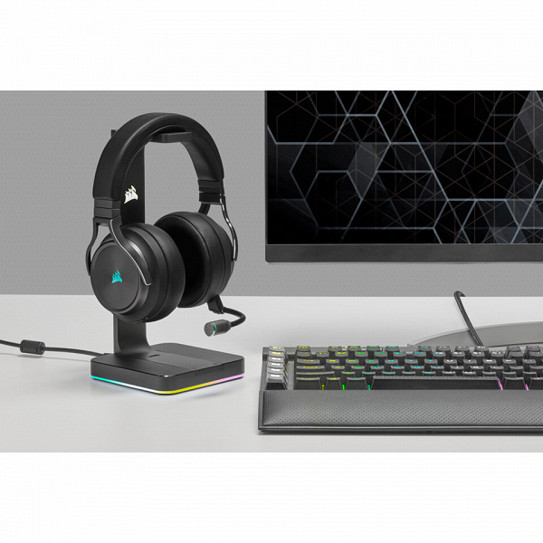 Представлена гарнитура Corsair Virtuoso RGB Wireless XT