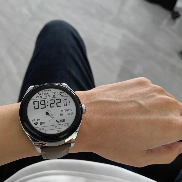 «Странные» умные часы Huawei Watch Buds позируют на новых живых фото. Корпус вовсе не кажется толстым