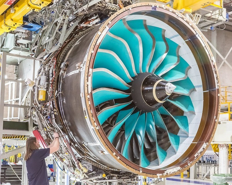 Rolls-Royce завершила создание огромного авиационного двигателя UltraFan мощностью 87 000 л.с. Компания готова приступить к тестам