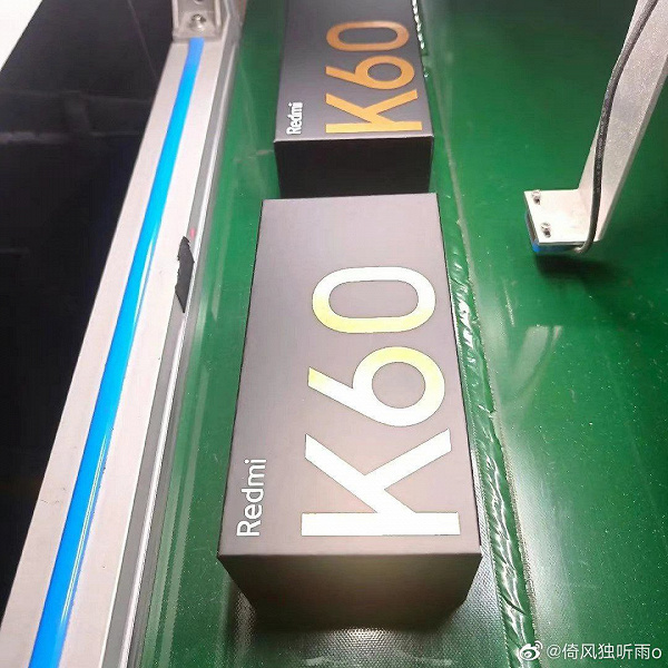 Флагманский Redmi K60 запущен в производство. Коробки с телефоном засняли на заводе