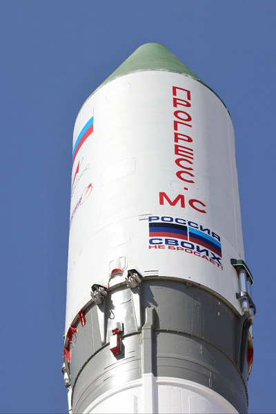 Галерея дня: ракета-носитель «Донбасс» прибыла на Байконур, фото и видео