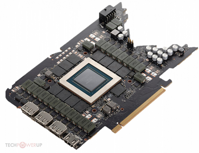 Die riesige GeForce RTX 4090 FE hat immer noch ein sehr kompaktes und ungewöhnliches PCB