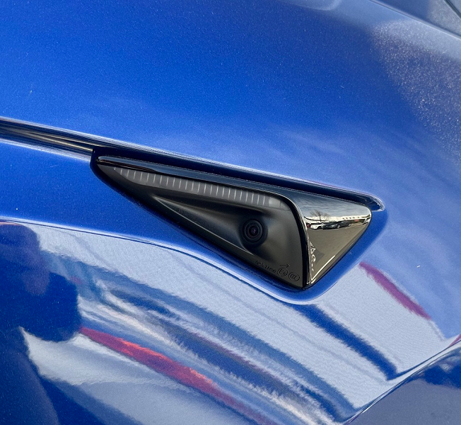 На заводе замечены автомобили Tesla Model S и Model X с новыми наборами камер