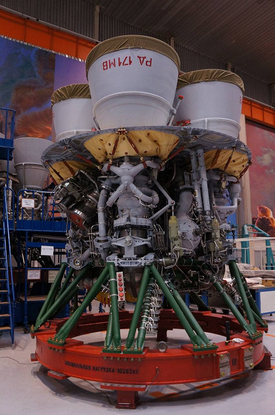 Роскосмос создал первый образец самого мощного ракетного двигателя на планете — РД-171МВ предназначен для ракеты «Союз-5»