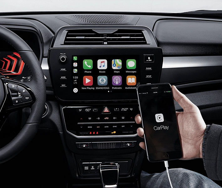 Гарантия 5 лет, известный южнокорейский бренд и подогревы для наших широт. Новейший кроссовер для России KGM Tivoli показали вживую