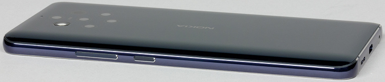Обзор флагманского смартфона Nokia 9 Pureview с самым необычным набором камер