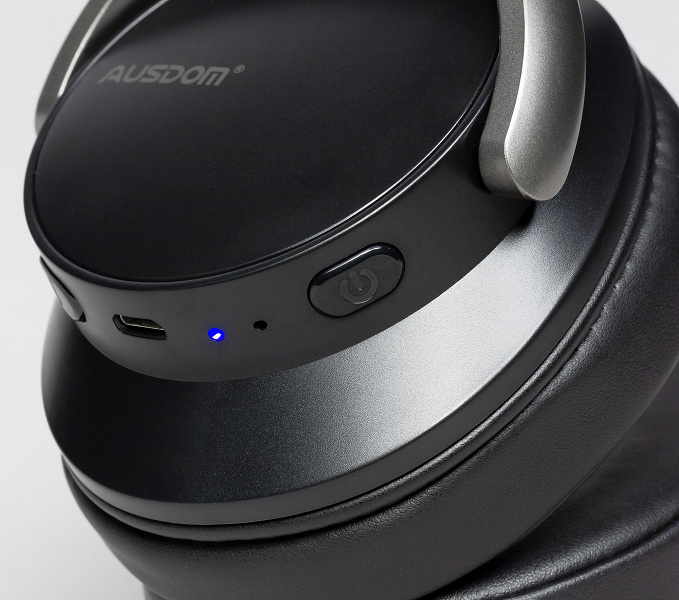 Правая чашка