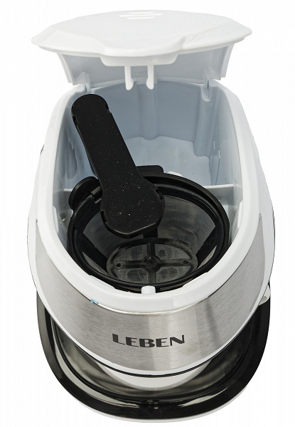 Вид под крышкой