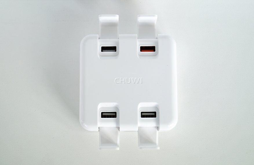 AliExpress: Chuwi Hi-Dock W100 - зарядное устройство на 4 порта с поддержкой Quick Charge 3.0