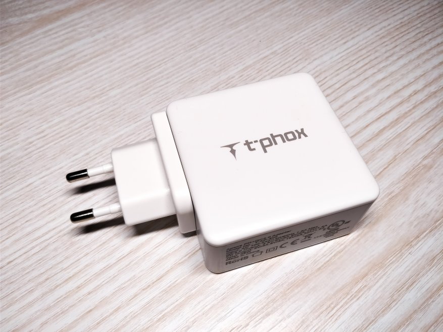 Тест и обзор T-Phox 30W. Зарядное для MacBook, iPad, iPhone, Android