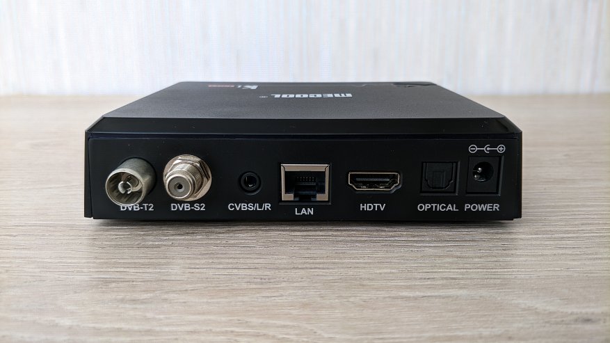 TomTop: Mecool KI Pro - обзор и тестирование гибридного TV Box на Amlogic S905D с тюнером DVB T2/S2/C