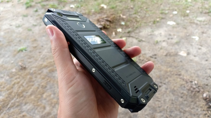 GearBest: Poptel 9000 MAX: бронефон с защитой IP68, NFC и батареей 9000 mAh