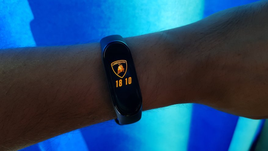 TomTop: Обзор Xiaomi Mi Band 4: эволюция или революция? Сравнение с Mi Band 3 и Mi Band 2