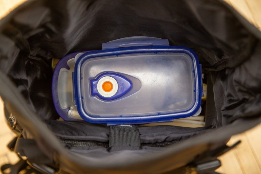 Обзор качественного и недорогого рюкзака Ozuko 8020.