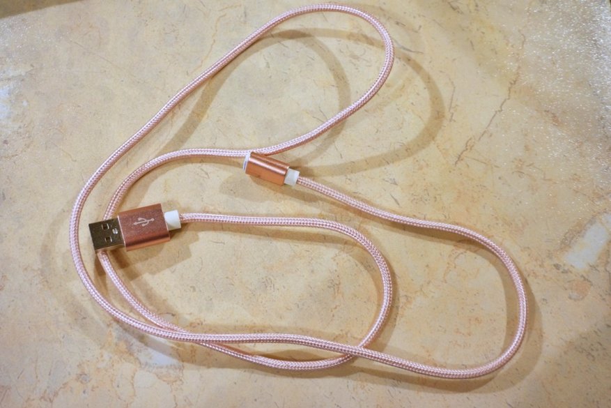 Ganti konektor pada kabel Lightning untuk peralatan Apple 10