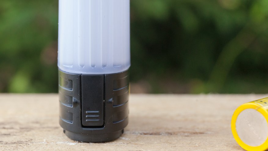 Nitecore LR50: кемпинговая лампа с раздельным Hi-CRI-светом