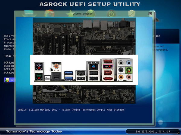 Скриншот утилиты настройки UEFI Setup на плате ASRock X79 Extreme4