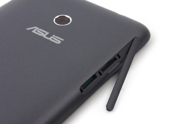 Дизайн смартфона Asus Fonepad Note 6
